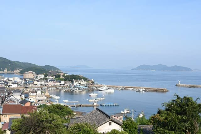 広島